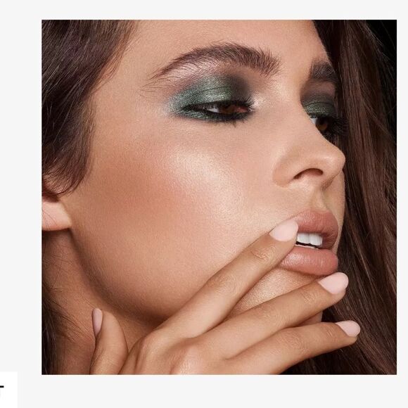 Persona Cosmetics Identity Two Eyeshadow Palette 🌈 like a rainbow of shades 🌈 - Picture 7 of 9